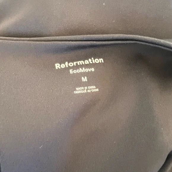 REFORMATION ECOMOVE BELLA ACTIVE BLACK TENNIS-CORE DRESS/SKORT‎ V-NECK EUC